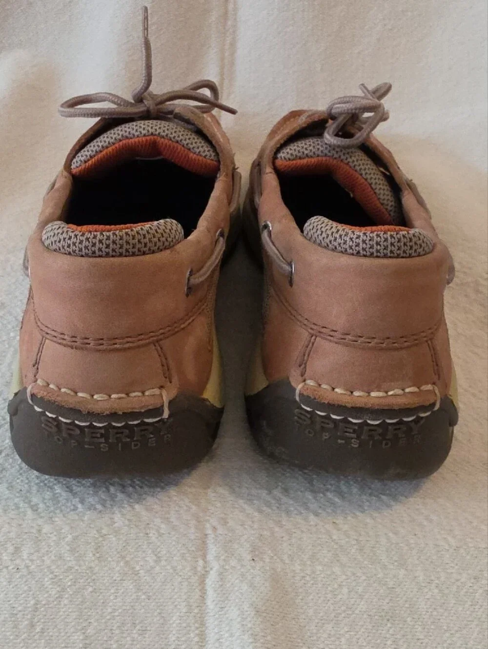 Sperry Top-Sider Lanyard 2-Eye Boat Shoes